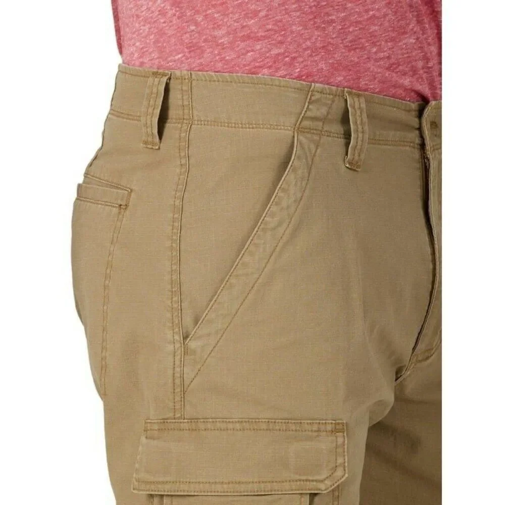 Wrangler Men's Epic Soft Cotton Stretch Relaxed Fit Cargo Shorts Elm Tan Size 48